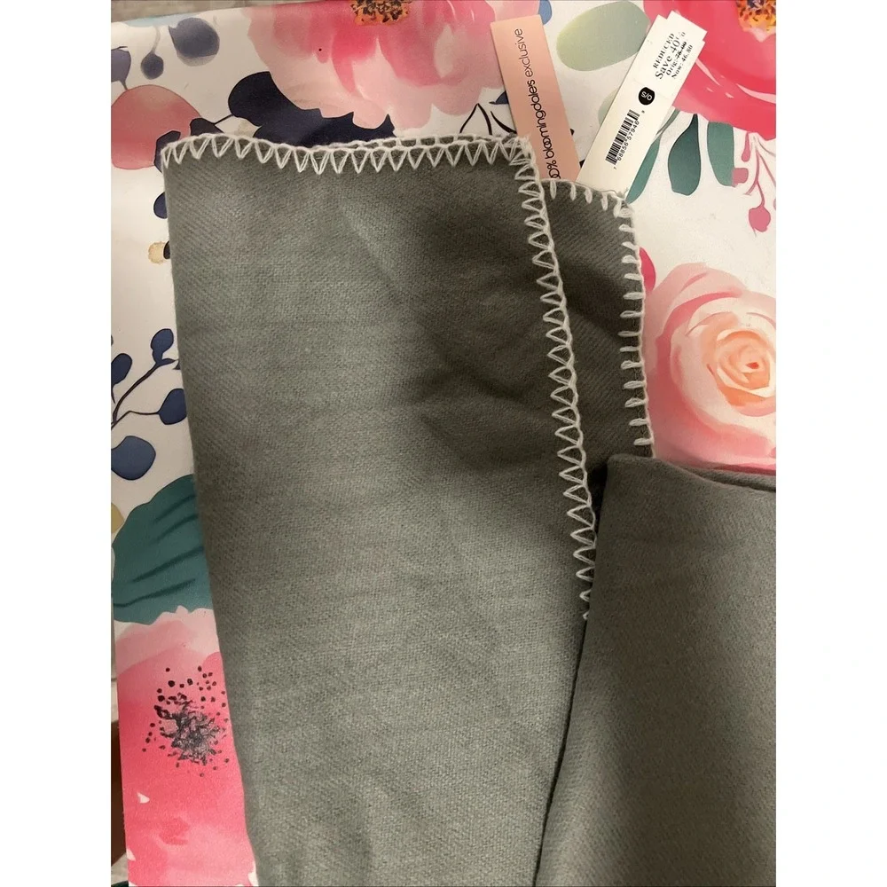 AQUA Women Scarf One Size Grey Whipstitch Trim Winter Cozy Shawl Wrap NWT